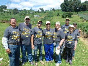 The team plus helpers from Honduras