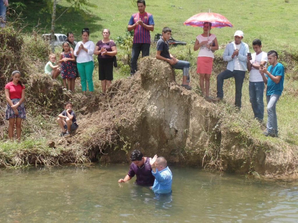 2a-bautismo-community-health-evangelism